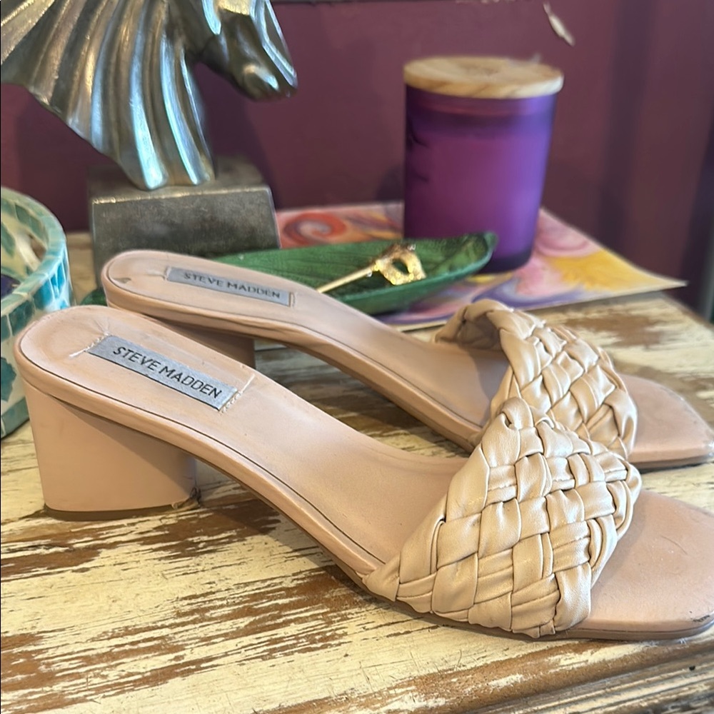 Steve Madden Cream Woven Mules
